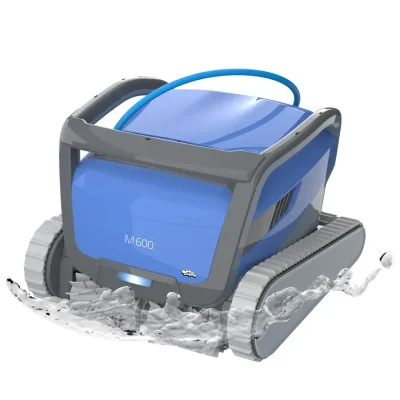 Dolphin M600 Poolroboter 1